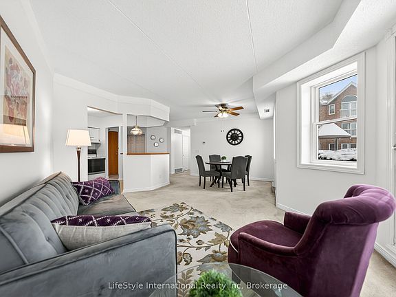 2nd image of 208 Silvercreek Pkwy N #103