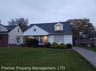 2059 S Green Rd, South Euclid, OH 44121