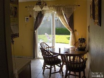 3rd image of 1468 Serpilio Way