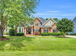 921 Riverwood Dr, Clayton, NC 27520