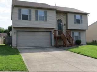 1271 Caravel Dr, Columbus, OH 43207