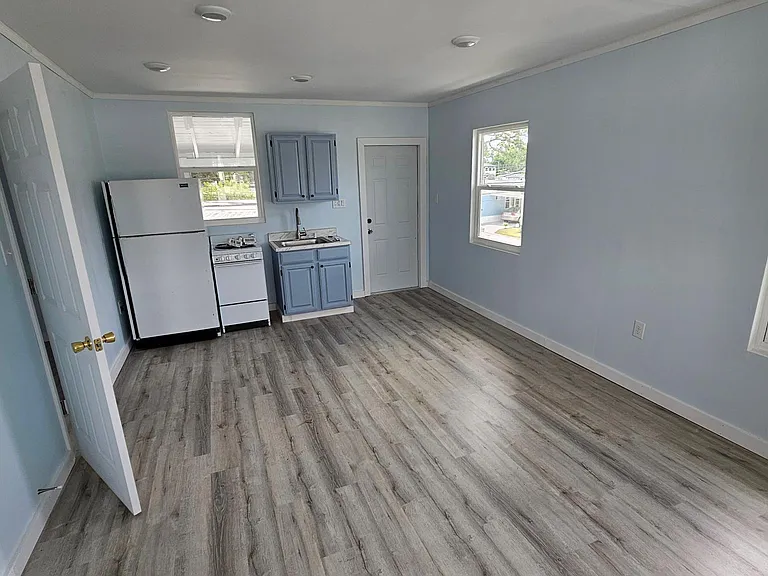 5151 4th St N #22B — Photo 2