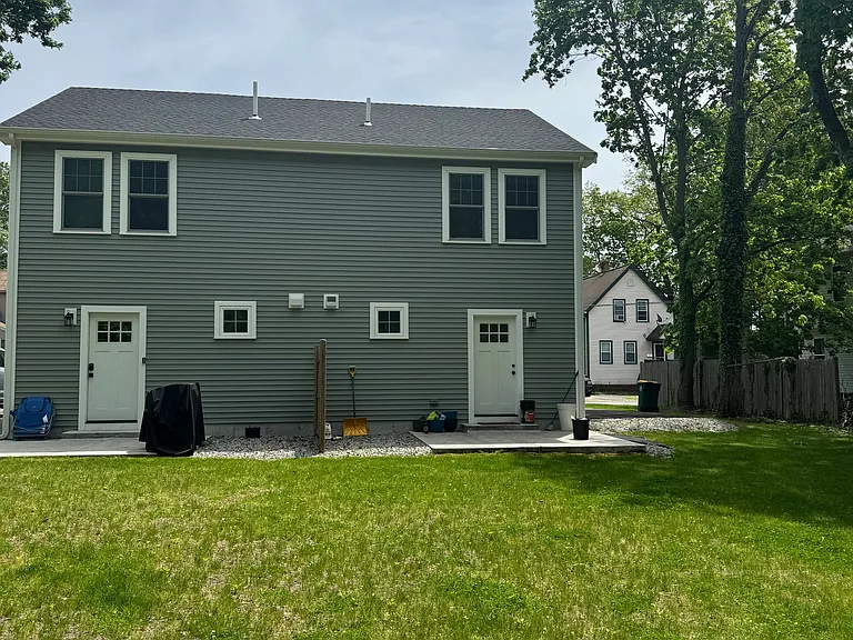 75 Block St — Photo 6