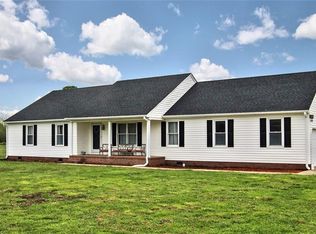 1649 Peoples Rd, Chesapeake, VA 23322