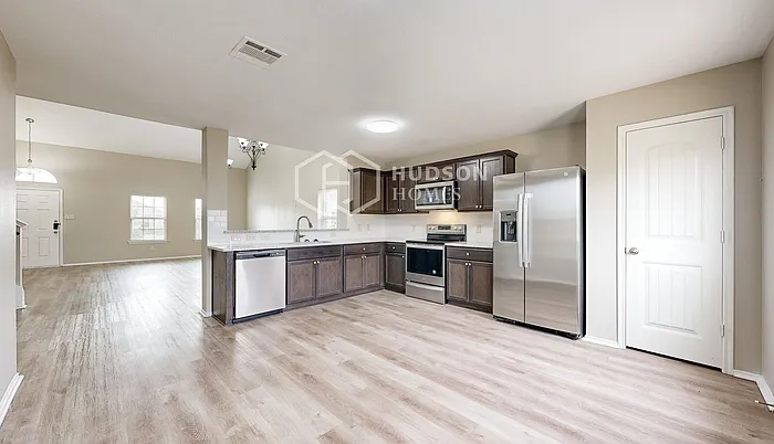 218 Thoroughbred St — Photo 13