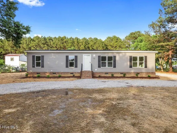 5737 Lloyd Road, Lucama, NC 27851