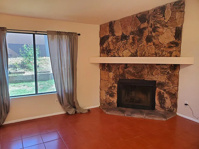 6707 Lambert Way — Photo 18