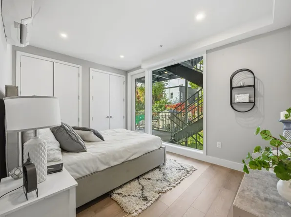 77 Van Reypen Street image 15 of 23