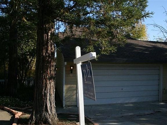 4th image of 165 Valley Oak Dr