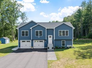 13 Donovan Dr, Quinebaug, CT 06262