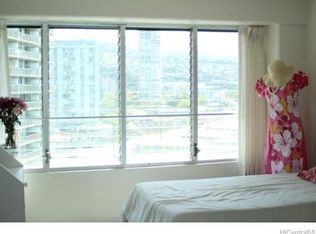2525 Date St APT 1104, Honolulu, HI 96826