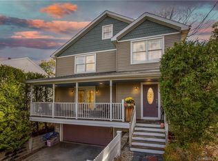 51 Oakland Ave, Farmington, CT 06032