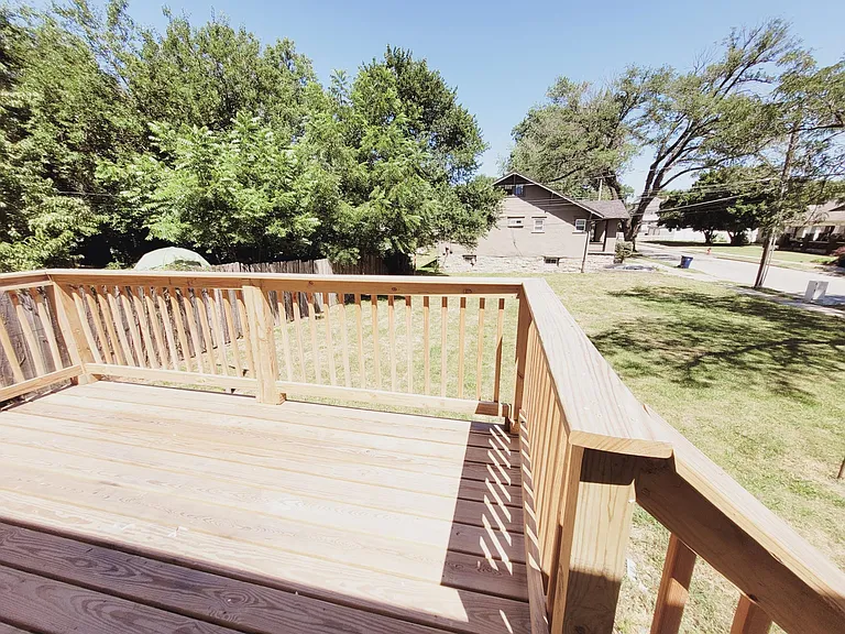 6041 Tracy Ave — Photo 5