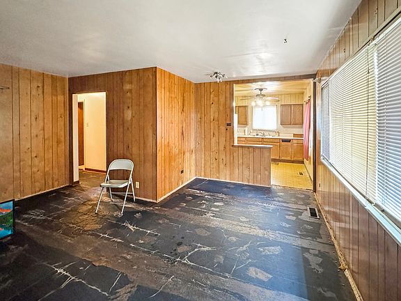 2nd image of 1408 Hirsch Ave