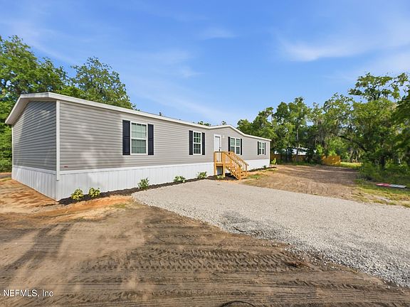 4th image of 352 N COUNTY ROAD 315