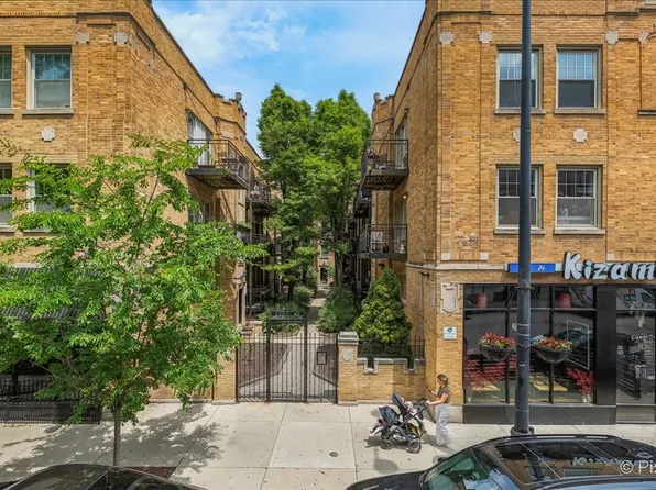 2241.5 N Lincoln Ave #3B, Chicago, IL 60614