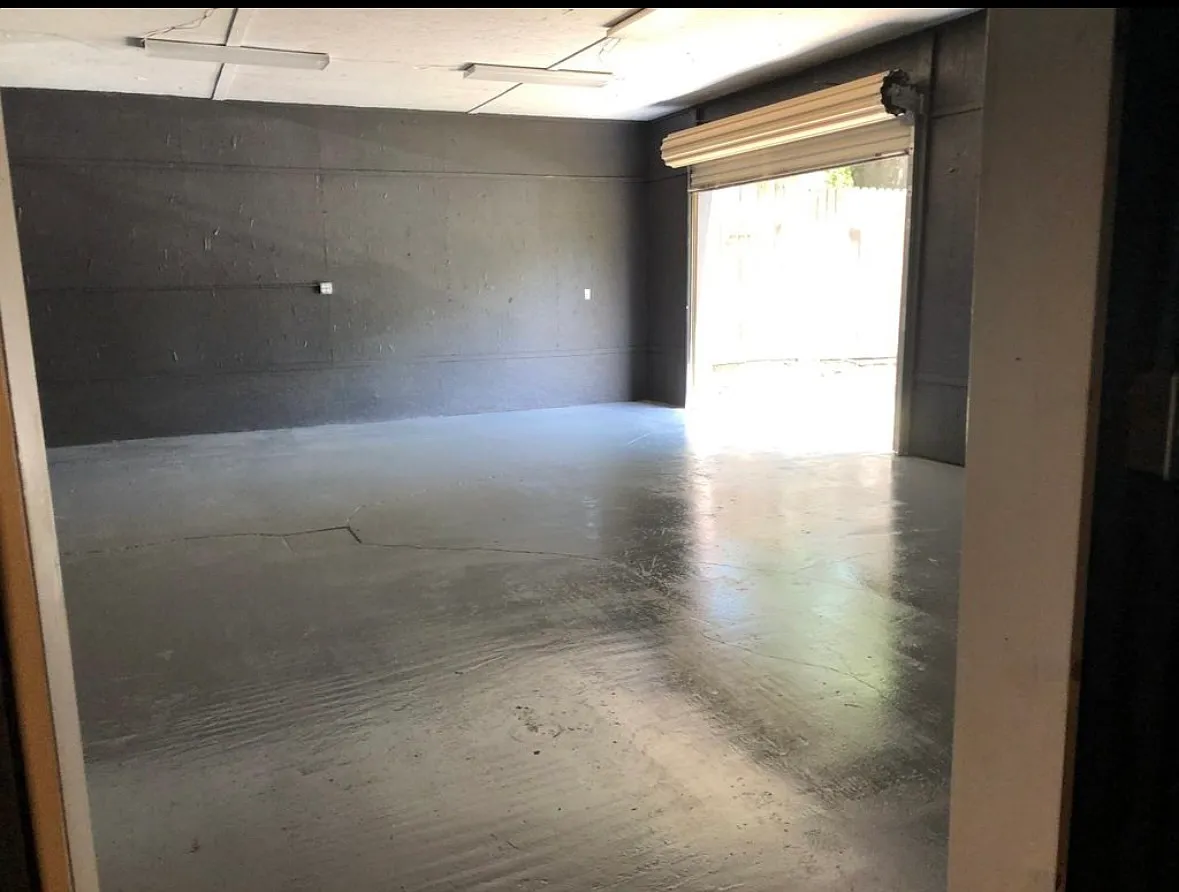Studio, 1200 sqft, $1,200 — Photo 4