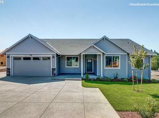 488 E Lincoln St, Carlton, OR
