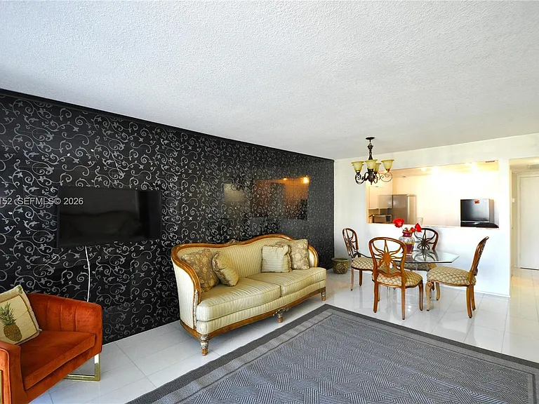 2030 S Ocean Dr #803 — Photo 2