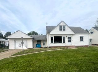 325 E 308th St, Willowick, OH 44095