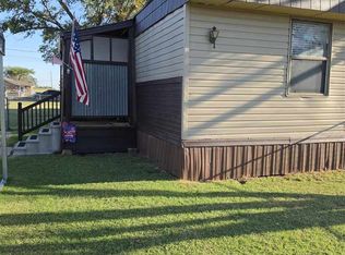 412 2nd St, Elgin, OK 73538