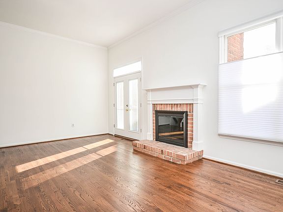 5th image of 4802 Cloister Dr
