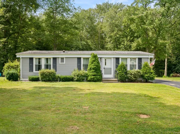 12 Quail Road, Colchester, CT 06415