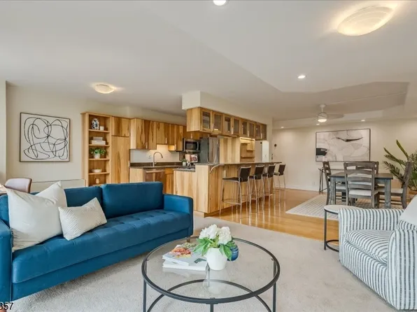 530 Valley Rd #5M, Montclair Twp., NJ 07043