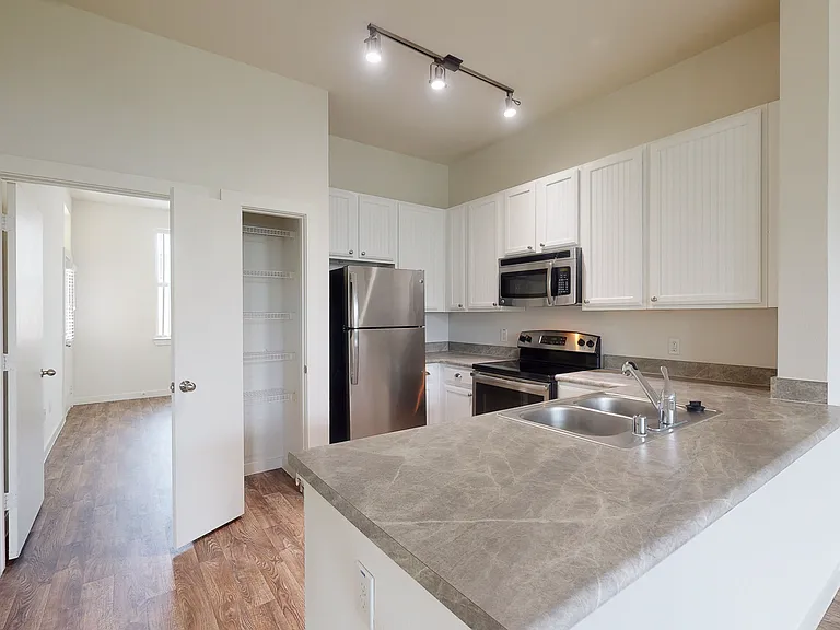 The District At Cypress Waters - Parson's Green — Photo 1440
