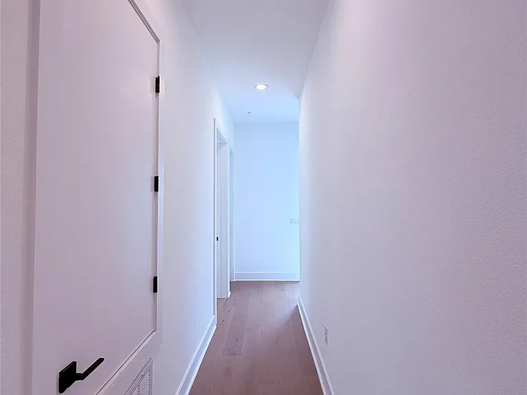1417 Kramer Ln #19 — Photo 24
