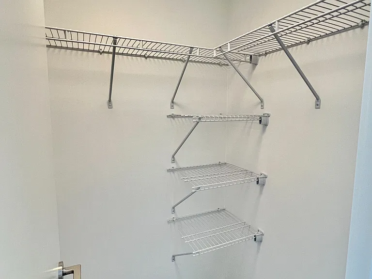 10 Oak St #523 — Photo 14