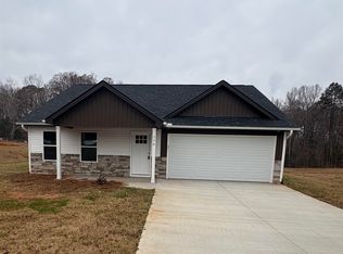 776 Darwin Rd, Gaffney, SC 29340