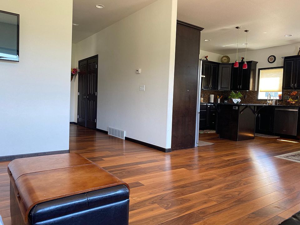 1st image of 3134 5th St E #3134