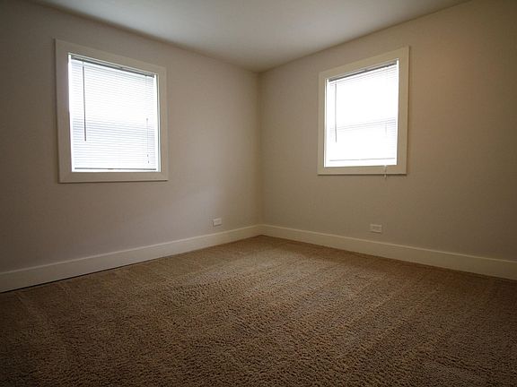 4th image of 817 Douglas St NW APT 1