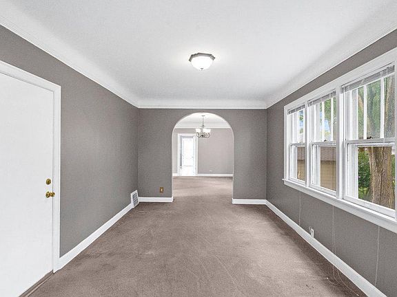 4th image of 12911 Mozart St