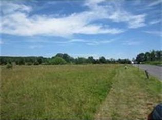 1 N Hatfield Rd, Hatfield, MA 01038