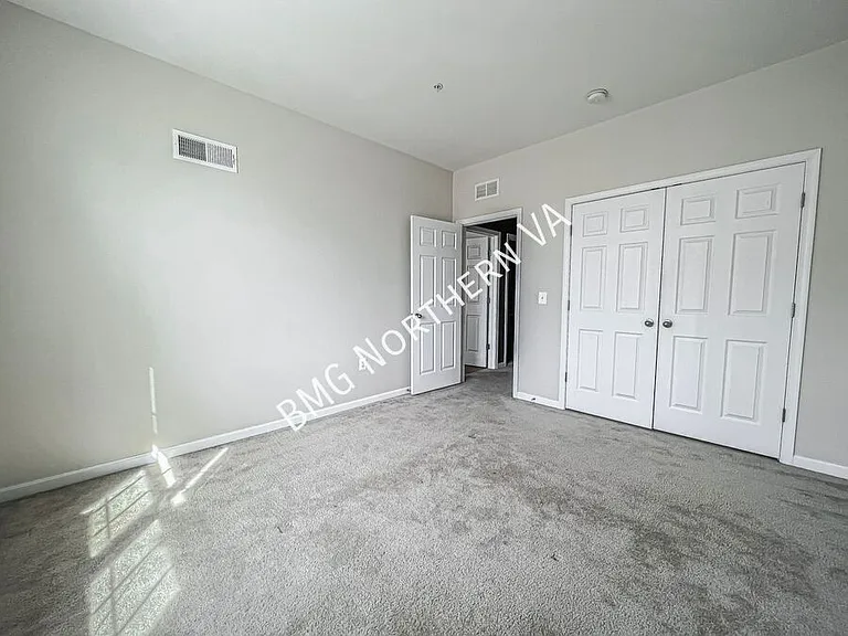 9535 Center St — Photo 26