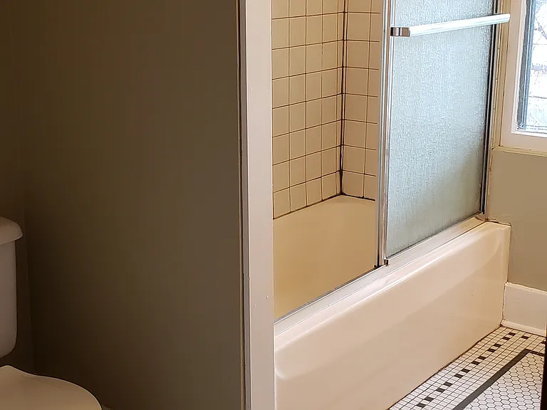 Upstairs Bath