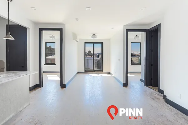 Rented by Pinn Realty | media 18