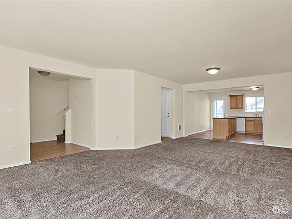 3rd image of 6016 Pennsylvania Street SE