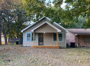 426 W 5th St, Ada, OK 74820