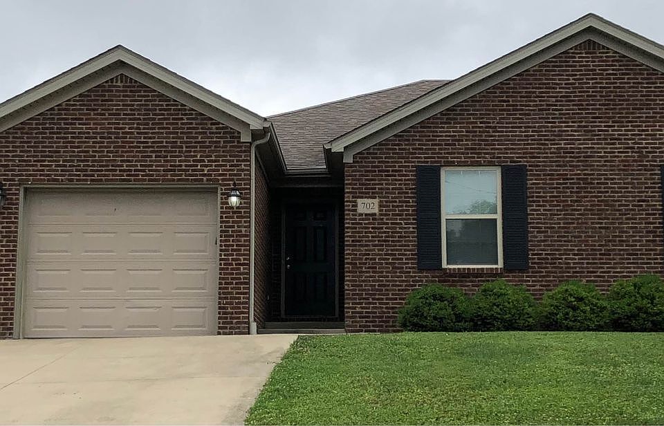 1st image of 712 Chatham Ct #1