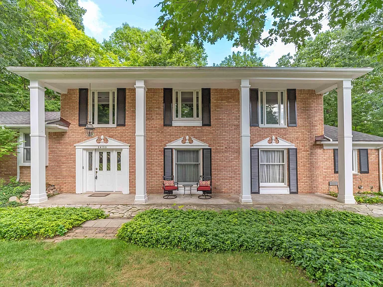 34150 Hunters Row — Photo 12