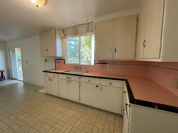 5th image of 14818 Acton Dr