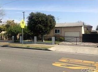 1435 S Center St, Santa Ana, CA 92704
