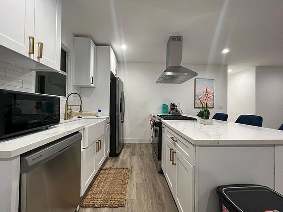 4th image of 4002 W 184th St