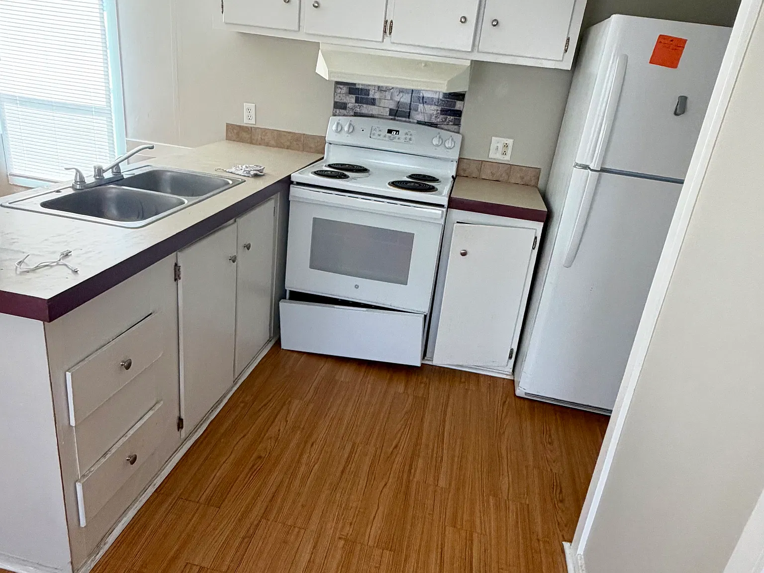 2 bed, 1144 sqft, $900 — Photo 4