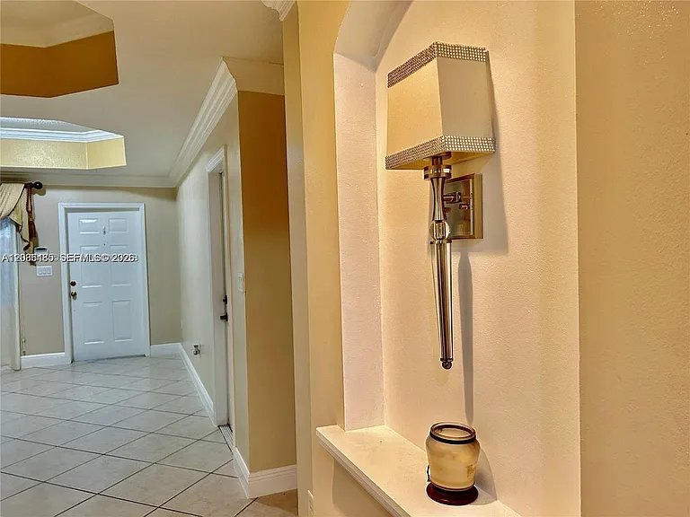 15201 SW 30th Ter #152 — Photo 7