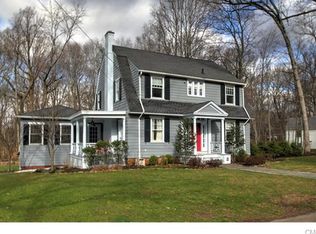 828 Oakwood Rd, Orange, CT 06477