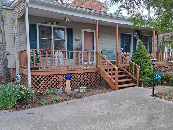 6452 Conant Ln, Chincoteague, VA 23336